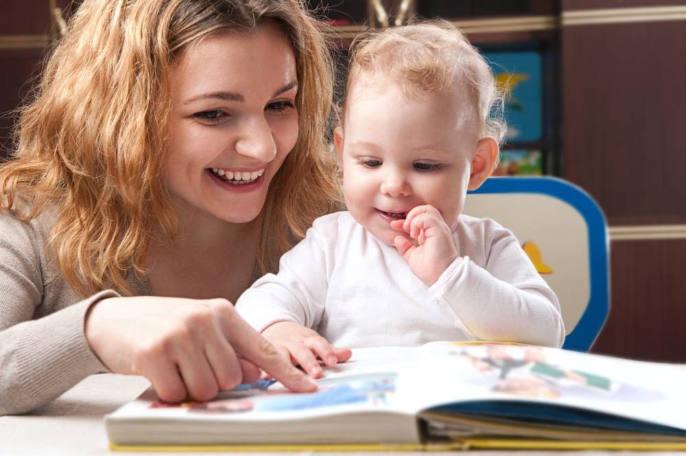 Leer cuentos con tu bebé de 0-11 meses