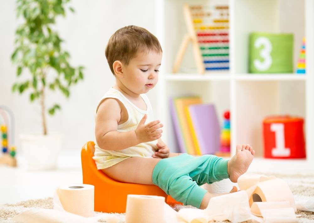 ¿Cómo enseñar a mi hijo a ir al baño?