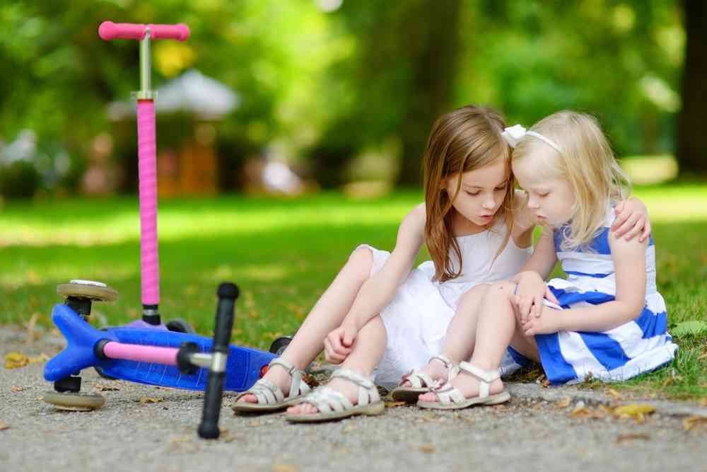 Cómo enseñar buenos modales para niños en casa