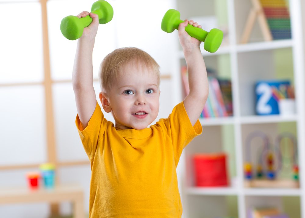 ¿Cómo puedo alimentar a mi hijo que tiene mucha energía?
