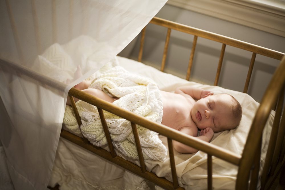 ¿Cómo establezco una rutina para la hora de dormir?