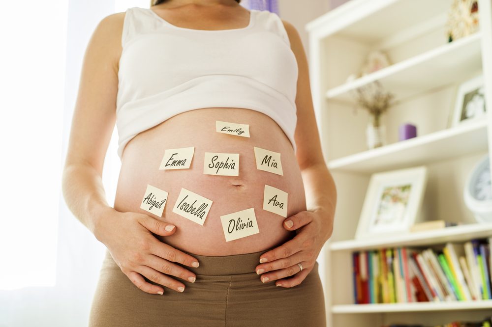 ¿Cómo puedo elegir el nombre de mi bebé?