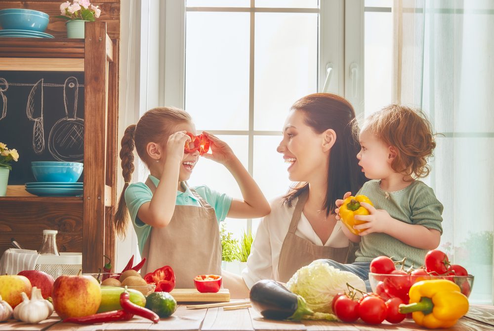 5 Hechos sobre la alimentación infantil: ¿Qué deben de saber los padres?