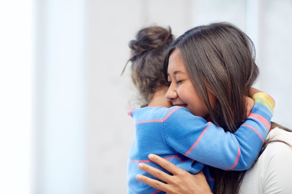 ¿Cómo puedo fomentar la gratitud en mis hijos?