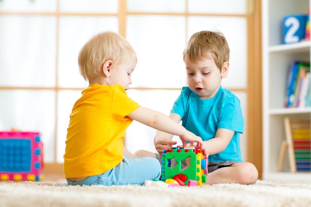 ¿Cuándo comenzará mi hijo a colaborar y cómo puedo fomentarlo?