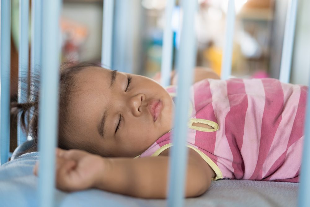 ¿En qué posición debe dormir mi bebé?