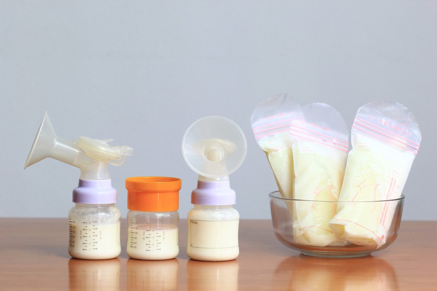 Cómo almacenar leche materna para mi bebé