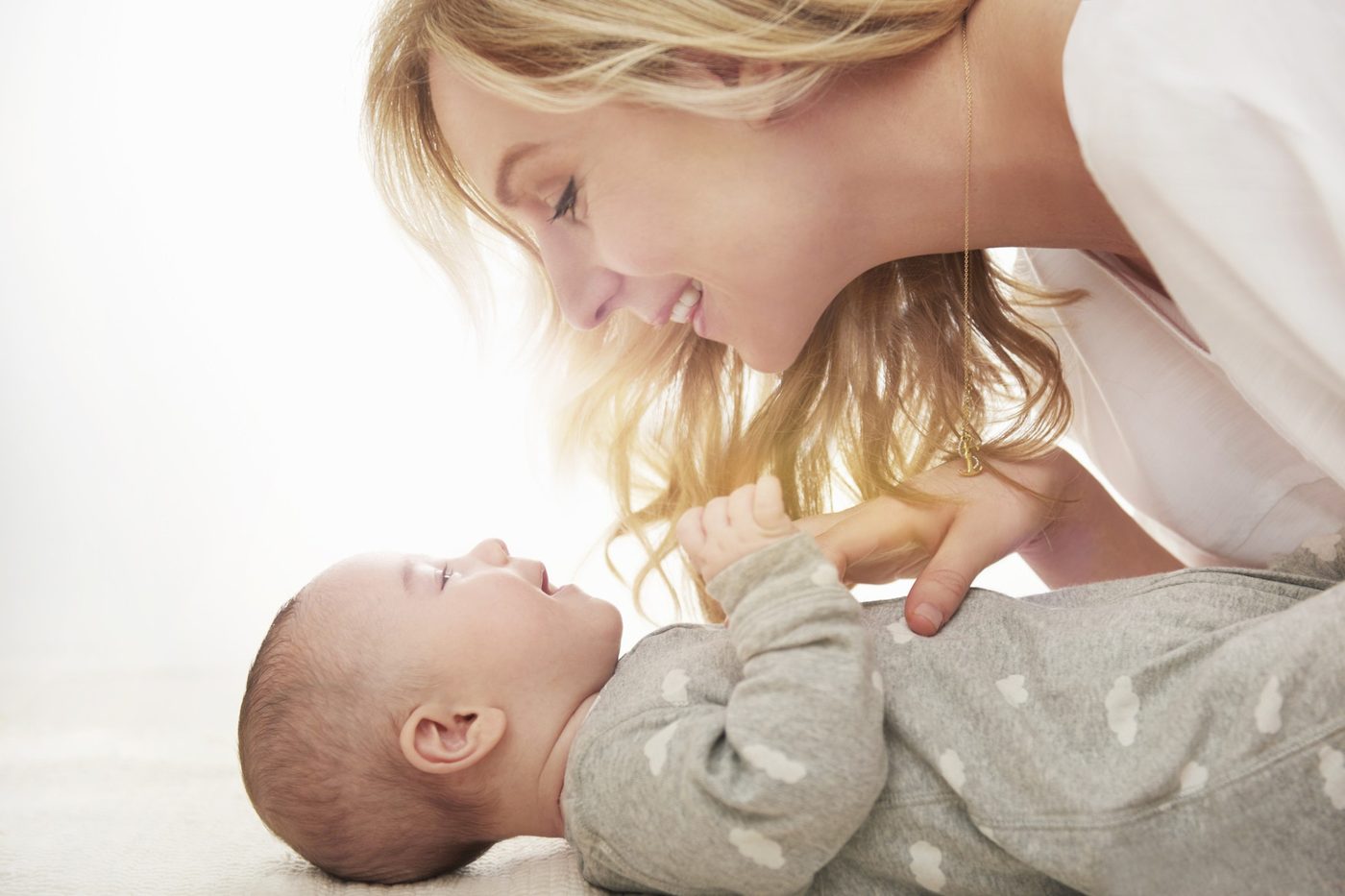 Hitos del desarrollo infantil: Qué son y qué esperar