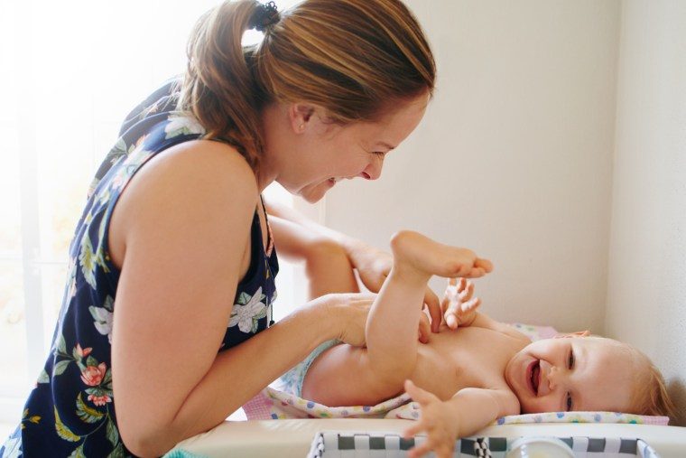 Conoce el Shantala: Masaje terapéutico para bebés