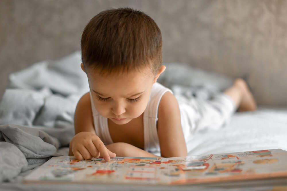 Mi hijo tiene 2 años y no habla, ¿es normal?