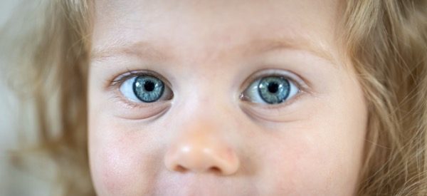 ¿Cómo se desarrolla la visión de tu bebé?