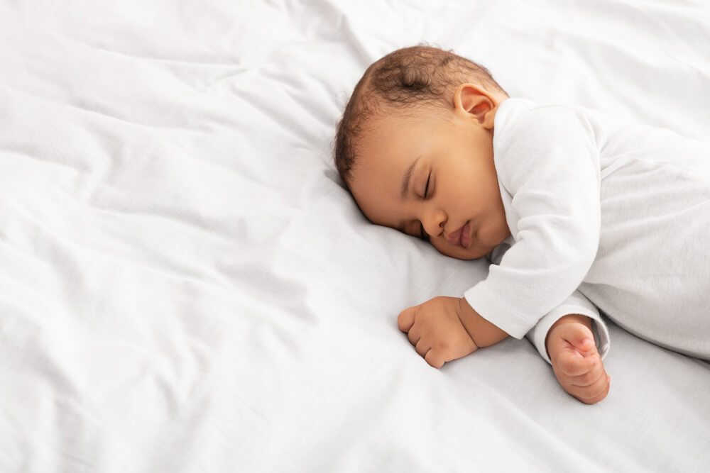 cómo ayudar a mi bebé a dormir las siestas
